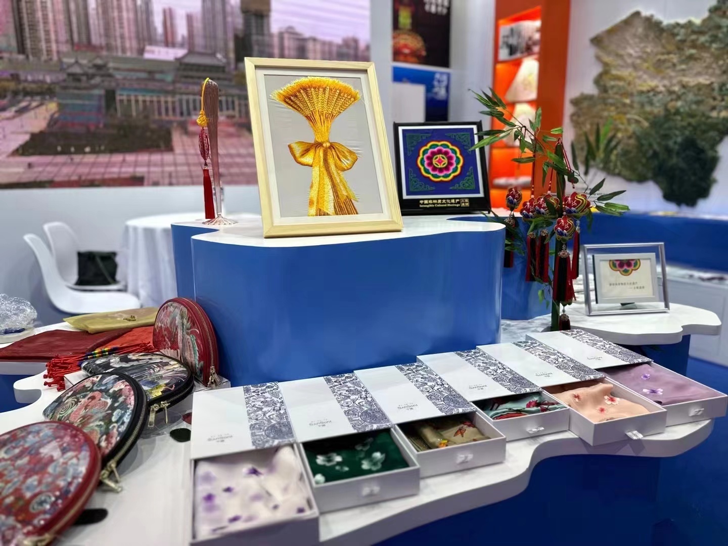 青海組團(tuán)參加“中國文化和旅游IP授權(quán)系列活動(dòng)”助力文化傳播